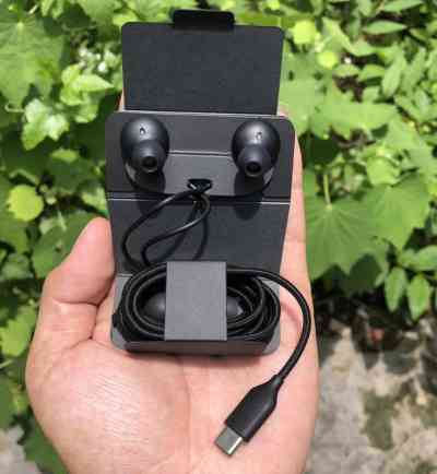 AKG 이어폰  C & 짹 type(PC&노트북&휴대폰)